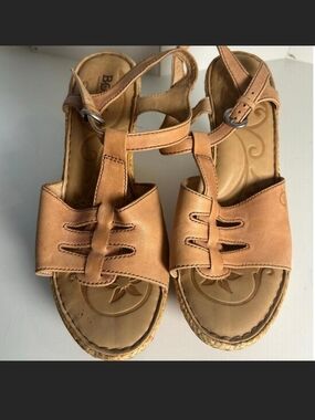 Comfortable Born Boho Tan Women’s Leather Sandals